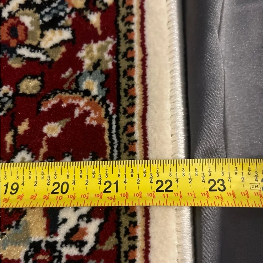 Classic Red and Cream Area Rug Accent - Home Accents